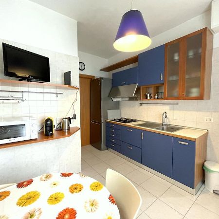 Апартаменти Accomodo Mib28 Bivano Navigli Мілан Екстер'єр фото