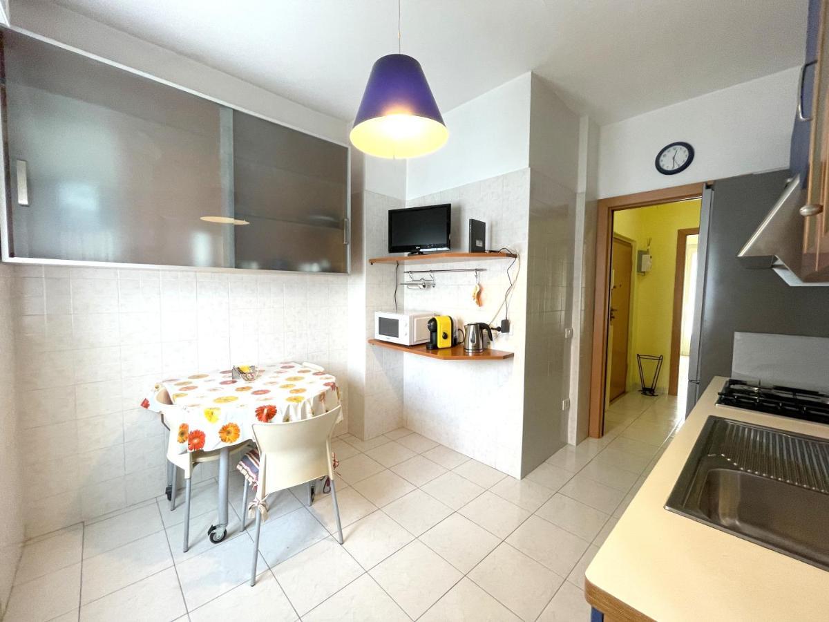 Апартаменти Accomodo Mib28 Bivano Navigli Мілан Екстер'єр фото
